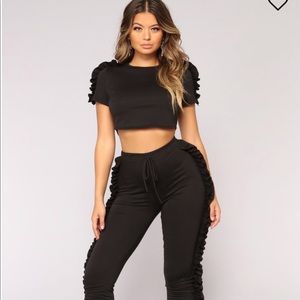 Ruffle Trouble Set -Black